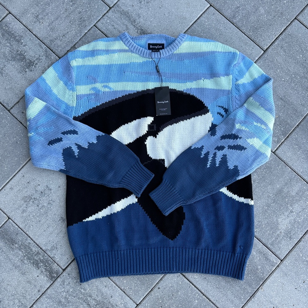 NWT Barney Cools Crew Knit Orca Sweater